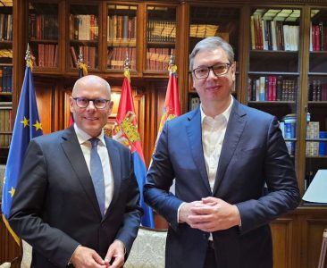 Ekonomska saradnja Srbije i Nemačke: Predsednik Vučić se sastao sa poslanikom Bundestaga Peterom Bajerom