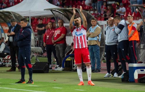 "Dok sam živ navijaću za Zvezdu"! Oči pune suza sve su rekle: Ode kapiten Dragović (VIDEO)