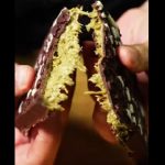 Ovakva čokolada može da se kupi samo u Dubaiju, ali imamo recept kako da je napravite kod kuće (RECEPT+VIDEO)