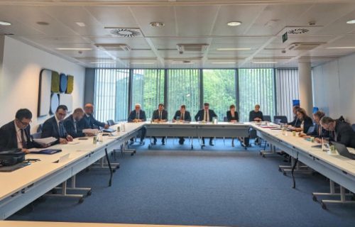 Lajčak: Ako bude spremnosti za dogovor - spreman sam da opet organizujem sastanak o dinaru