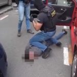 Pogledajte munjevitu akciju policije: Uhapšeni osumnjičeni za pripremanje teškog ubistva (VIDEO)