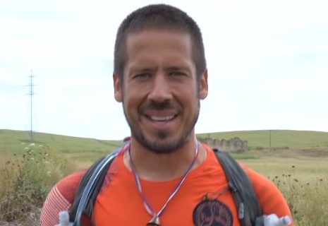 Nikola Rokvić konačno stigao u Eginu: Nakon 30 dana pešačenja došao na odredište (FOTO)
