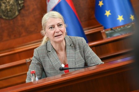 Održan sastanak sa rukovodstvom kompanije Šandong – dr Begović: “Država ulaže u veštačku inteligenciju”