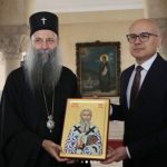 Prvi zvaničan susret na funkciji predsednika Vlade Srbije: Vučević se sastao sa patrijarhom Porfirijem