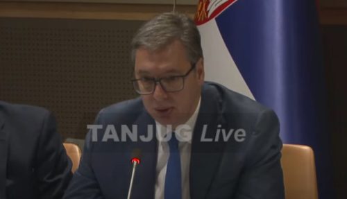 Vučić se obratio nakon svedočenja srpskih žrtava u Njujorku: “Rezolucija će doneti tugu, bes i ogorčenost” (VIDEO)