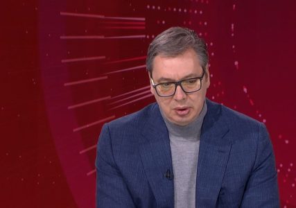 Vučić o nesreći Raisija: Šokiran sam vešću, nadam se da će narod sačuvati stabilnost