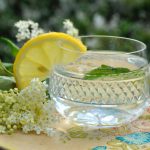 Recept za sok od zove: Pravi se lakše nego što mislite, samo je važno da budete strpljivi 2 dana (RECEPT)