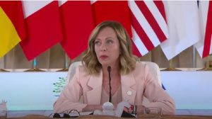 Meloni izabrala stranu u sukobu Trampa i pape