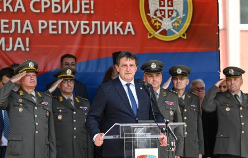 "Srbija je uvek vodila miroljubivu politiku": Gašić na polaganju zakletve vojnika generacije "jun 2024"