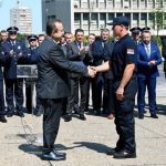 "Vi ste nezamenljivi heroji koje krasi hrabrost": Ministar Dačić poželeo uspešnu karijeru novim vatrogascima (FOTO)