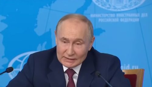 Putin upozorio: Naš mirovni predlog za Ukrajinu neće večno biti na stolu