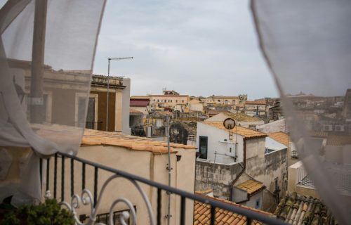 Kuća iz snova na Siciliji: Od oronule, napštene ruševine, do luksuzne vile (VIDEO)