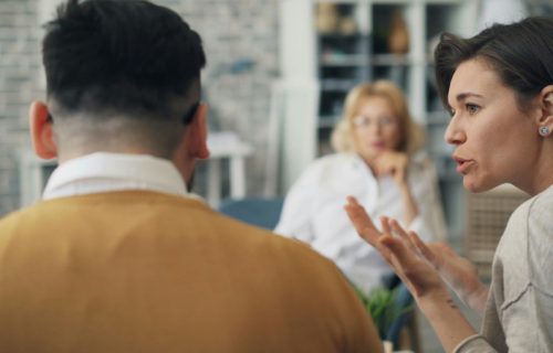 Bračna savetnica otkriva: Ove TRI fraze ukazuju da muškarac ima nisku emocionalnu inteligenciju
