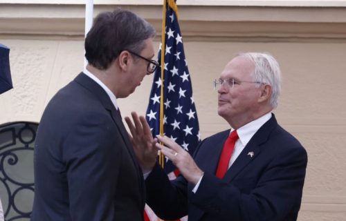 Dugogodišnje partnerstvo i saradnja: Predsednik Vučić na prijemu ambasade SAD povodom Dana nezavisnosti
