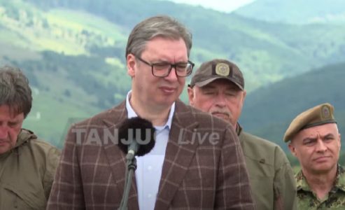 (UŽIVO) Vučić na vojnoj vežbi “Vatreni udar 2024”: “Ponosan sam na ono što smo mogli da vidimo” (VIDEO)