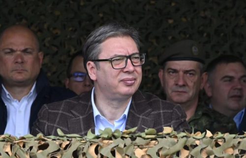 Vučić o prištinskim barjaktarima: "Da je neko drugo vreme, ne bi se dugo zadržali u vazduhu"