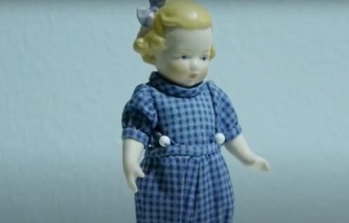 Uspomena na prekinutu vezu kao eksponat u muzeju: Gostovanje Muzeja prekinutih veza u Beogradu