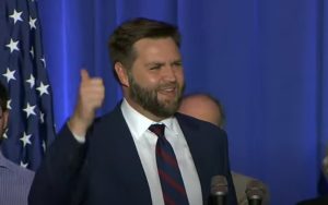 Mediji: Džej Di Vens uskoro stiže u Budimpeštu sa jednim ciljem