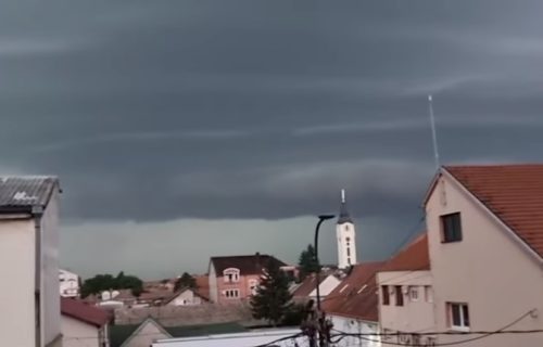 Nevreme iz Hrvatske i BiH je stiglo u Srbiju: Ovi delovi su prvi na udaru! (VIDEO)