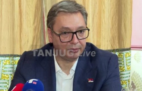 Vučić se obratio iz Pariza: Nećemo da damo Kosovo i nećemo da idemo na referendum