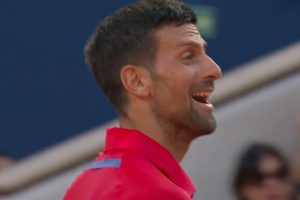 Rimljani u transu, ovako nešto se retko viđa: Novak trenirao na čuvenom trgu (VIDEO)