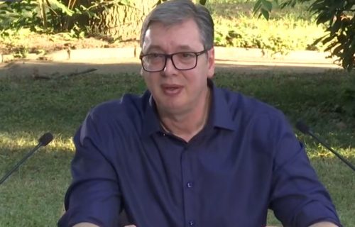 Vučić poručio opoziciji: "Idemo na referendum o opozivu predsednika, potpisi se skupljaju pre kraja godine"