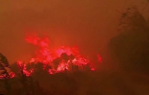 Katastrofa biblijskih razmera u Grčkoj: Apokaliptični požari pustoše zemlju, vatrogasci se bore danima (VIDEO)