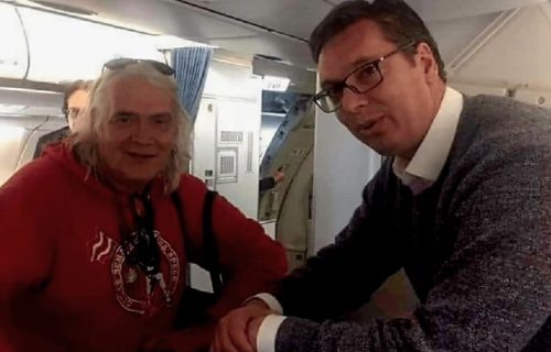 "Boro, legendo, drži se. Cela Srbija je uz tebe!": Predsednik poslao reči podrške čuvenom muzičaru (FOTO)