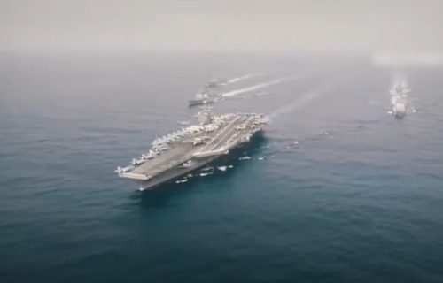 Treći nosač aviona stigao na Bliski istok: Amerika pojačava pritisak na Iran (FOTO)
