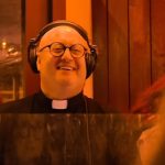 Otac Giljerme spaja naizgled nespojivo: Kao di-džej kroz elektronsku muziku šalje hrišćanske poruke (VIDEO)
