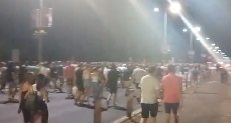 Završen protest protiv rudarenja litijuma u Beogradu: Okupljeni blokirali pruge i put