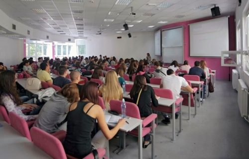 Drugi upisni rok u prvu godinu studijskih programa Univerziteta u Beogradu, mesta ima za 3.781 brucoša