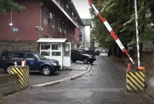 Drugi napad za nekoliko dana: U selu Ugljare u Kosovu Polju obijena i opljačkana kuća Trajkovića