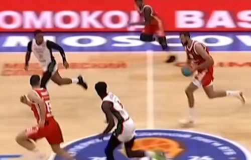 Oseća se izostanak prvotimaca! Zvezda ne blista u Moskvi: Minimalna prednost na poluvremenu za crveno-bele