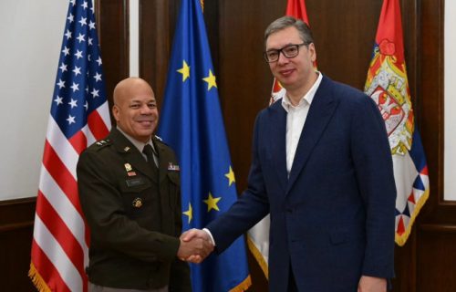 Vučić sa komandantom Nacionalne garde Ohaja: "Preneo sam zabrinutost zbog sve teže situacije Srba na KiM"