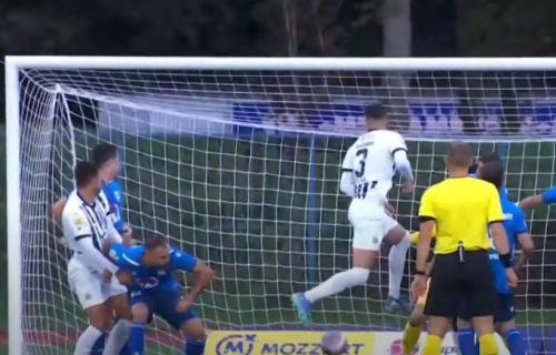 Svega ima u Lučanima! Partizan odlično otvorio meč, Mladost smanjila prednost u finišu prvog dela (VIDEO)