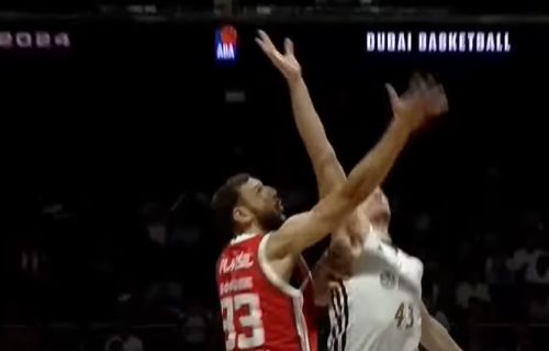 Trese se hala u Dubaiju zbog kvaliteta utakmice! Zvezda igra od sjaja do očaja! (FOTO)