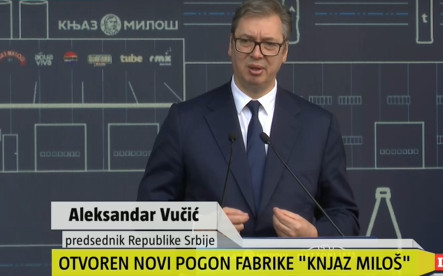 "Želim vam mnogo uspeha! Knjaz nije voda, Knjaz je ponos": Vučić na otvaranju novog pogona (VIDEO)