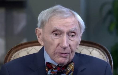 Najstariji doktor na svetu (101) otkrio tajne dugovečnosti: Tri stvari su mu očuvale zdravlje (VIDEO)