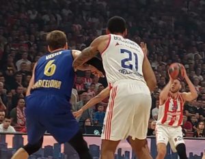 Šok u “Blaugrani”: Živa legenda Barse odlazi, a kofere pakuje i trener