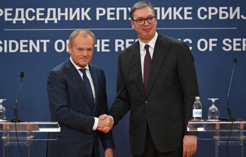 "Saslušao je našu stranu o KiM i članstvu u EU": Predsednik Vučić otkrio detalje tet-a-tet razgovora sa Tuskom (VIDEO)