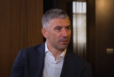 Kolarov odbio Zvezdu: Ostaje uz Kivua u Interu