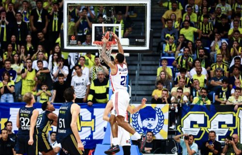ZVEZDA ZASIJALA U ISTANBULU: Nastavljen maksimalan učinak u Evroligi! (FOTO)