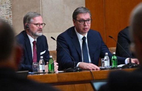 Predsednik Vučić se obratio na poslovnom forumu: "Verujem da zajedno možemo mnogo toga da uradimo"