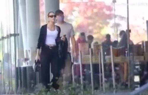Pedesetogodišnji glumac, koji se nikada nije oženio, rešio je da promeni status: Buduća mlada ima 26 godina (VIDEO)