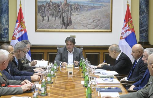 Održana sednica Kolegijuma ministra odbrane u Beogradu: Vojska Srbije spremna da odgovori na sve izazove