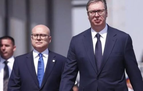 Predsednik Vučić sutra na sednici Vlade Srbije