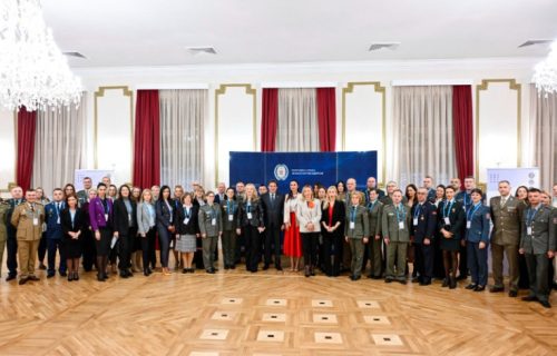 Ministar Gašić otvorio konferenciju posvećenu ulozi žena lidera u oblasti bezbednosti i odbrane