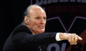 “Više ništa ne razumem u svetu košarke”: Tanjević u brani Duška Ivanovića