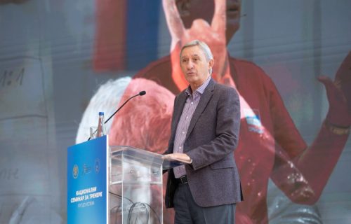 Poučno predavanje: Pešić podelio svoje bogato iskustvo o putu do uspeha